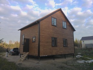 Каркасно-щитовой дом по проекту ДД-011